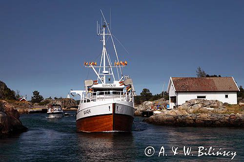 Blindleia, droga żeglowna między Lillesand i Hovag pod Kristiansand, cieśnina, Południowa Norwegia, Skagerrak