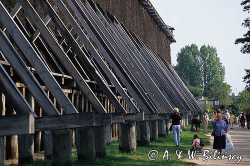 Ciechocinek uzdrowisko tężnia