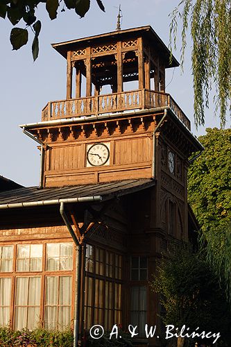 Ciechocinek zabytkowy budynek pijalni wód