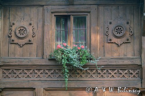 Ciechocinek zabytkowy budynek pijalni wód