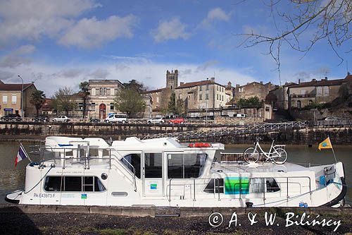 w Condom, rzeka Baise, Penichette, Gaskonia, Francja