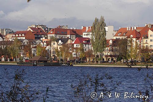 Ełk, panorama miasta i jezioro Ełckie