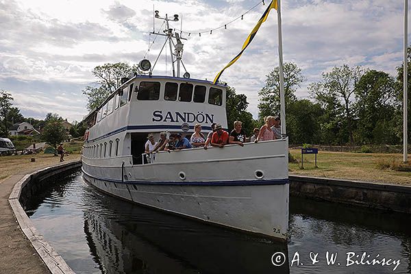 W Forsvik, statek turystyczny Sandon, Kanał Gota, Szwecja