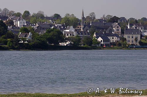 Fouesnant, Finistere, Bretania, Francja, w czasie przypływu