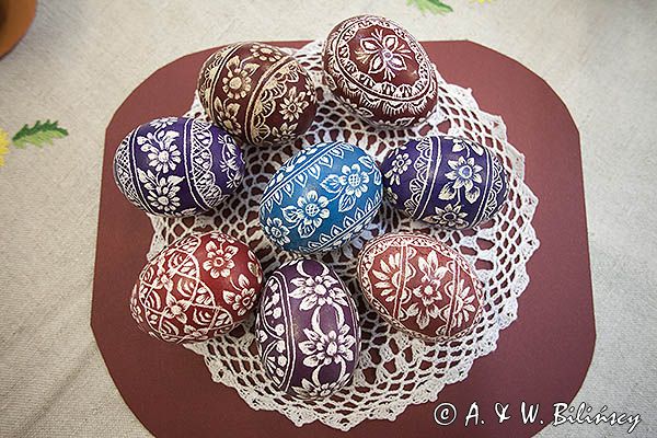 Pisanki z Podkarpacia, Izba Regionalna we wsi Krzywe, Gmina Dydnia, Pogórze Dynowskie