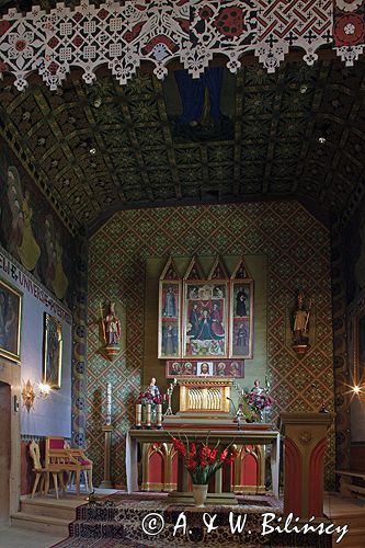 Łopuszna zabytkowy kościół z XVI wieku powiat Nowy Targ