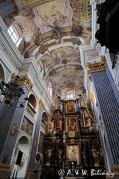 Sanktuarium Święta Lipka, ołtarz główny