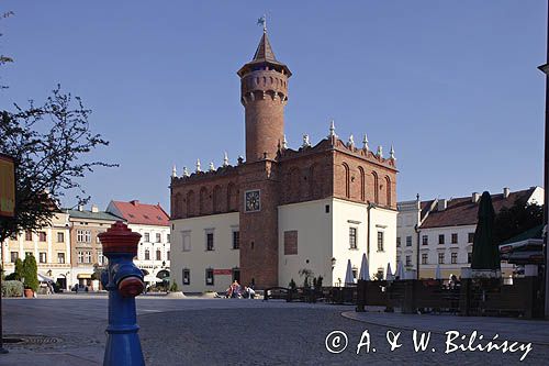 Tarnów, ratusz z połowy XIV wieku i Rynek